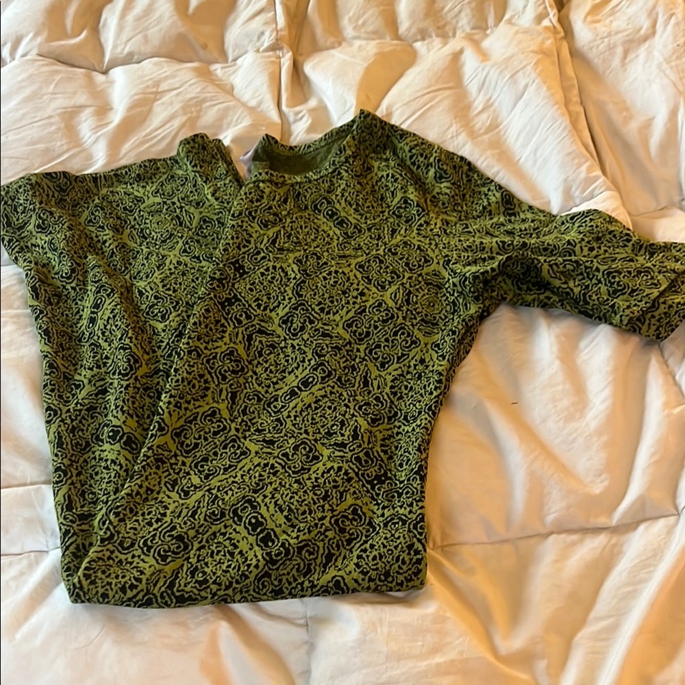 Green Patterned Dress - Picture 3 of 3